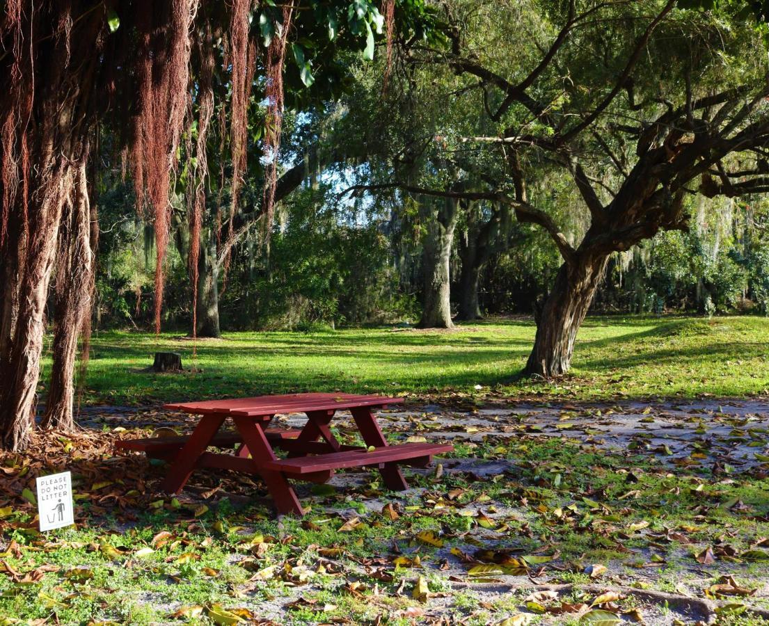 Howard Johnson By Wyndham Lake Front Park Киссимми Экстерьер фото